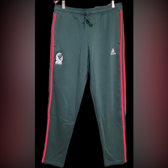 Adidas MEXICO DNA SWEAT PANTS
Size L
Green/Red - Picture 5 of 16